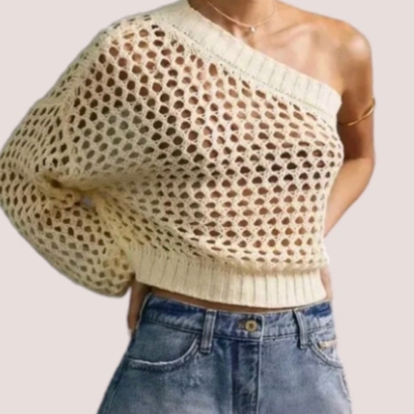 Anthropologie Sweaters - Maeve by Anthropology off the shoulder cream sweater